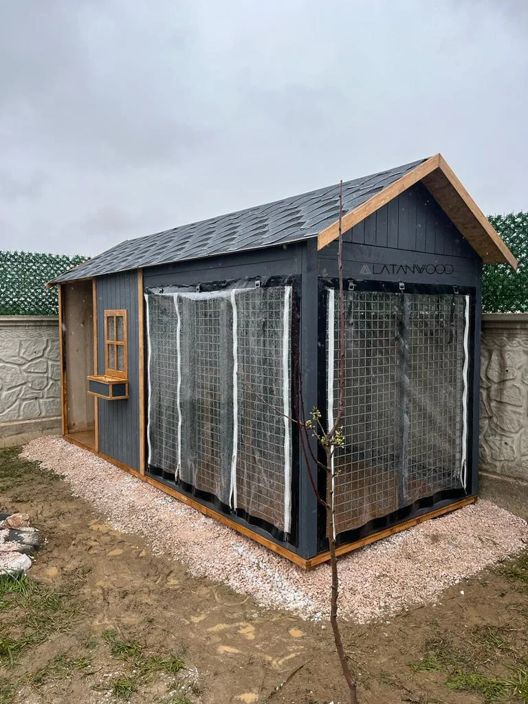 Belek Köpek Kulübesi